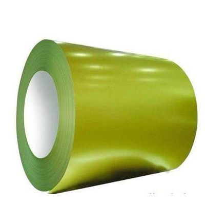 Voorgeverfde gegalvaniseerde, met kleur beklede stalen spoel en het meest populair voor het maken van gegolfde vellen met een breedte van 600-1250 mm