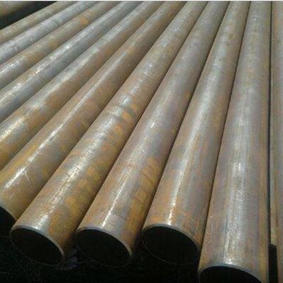 Niet-geoliede verwerking OEM Custom Q195 Q215 Q235 SS400 S235 astm 4130 naadloos buisje van koolstofstaal met perforatie Niet-geoliede