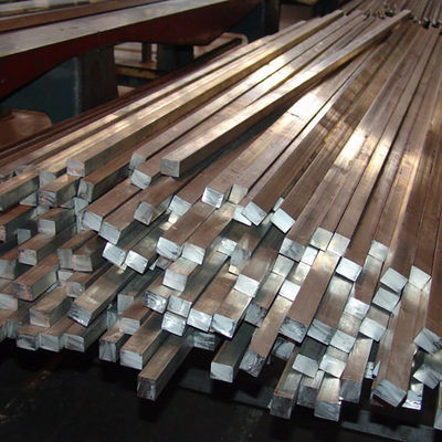 200 300 400 500 600 Serie 1 2 Vierkante roestvrijstalen staaf voor staalklasse 410S Op maat gemaakte bouwproducten