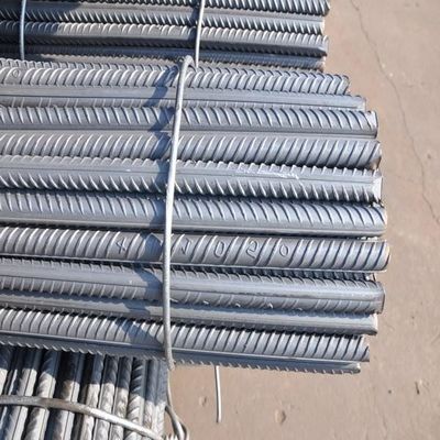 Custom HRB400 HRB500 Sd40 Steel Rebar binnen Tolerantie ±1% en Decoiling Processing Service