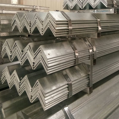 Hoek 200x200x12 staal met S235JR-S335JR kwaliteit en service voor het verwerken van lassen