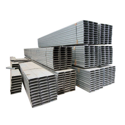 JIS ASTM GB BS EN DIN Standard Light Gauge Steel Channel voor gordijnwandtechniek en betaalbaarheid gegarandeerd